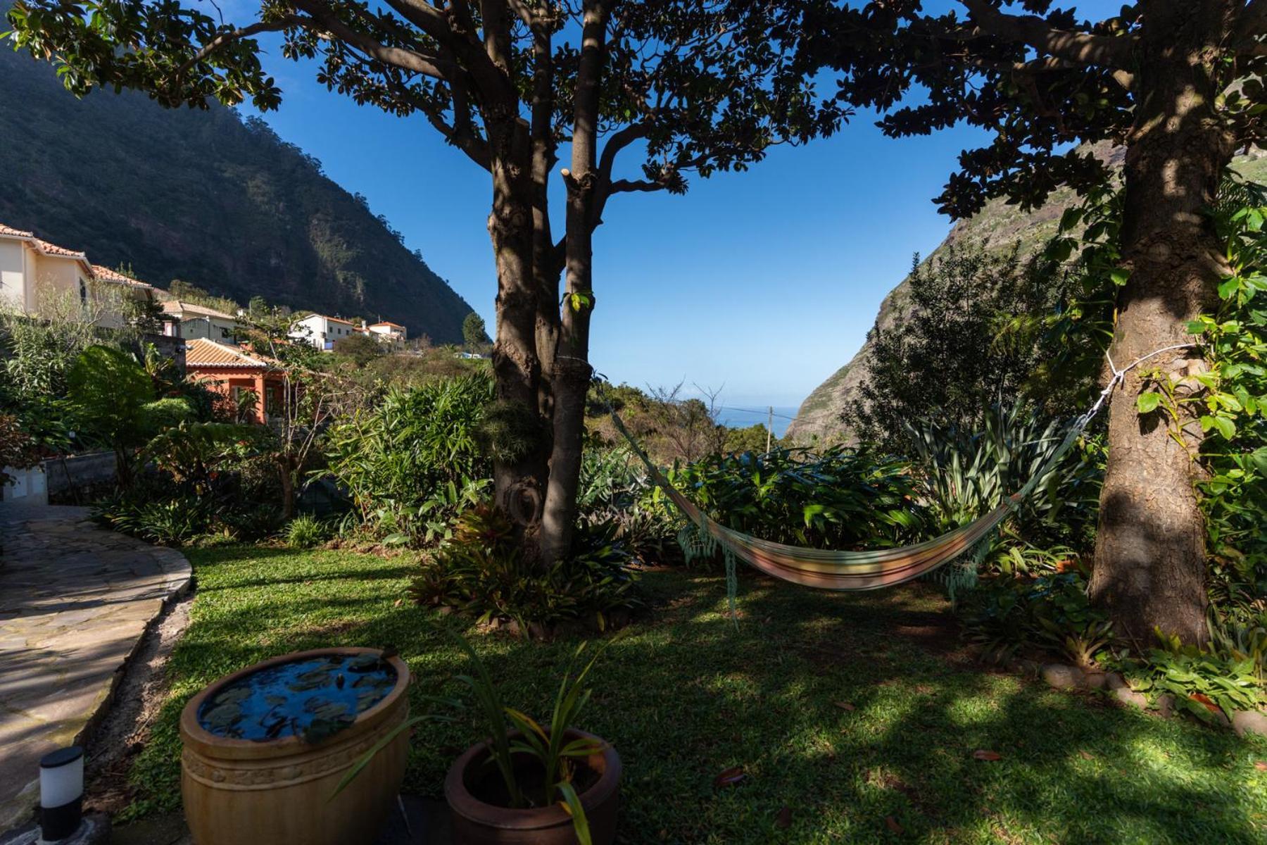 Madeira Surf Lodge Sao Vicente  Exterior photo