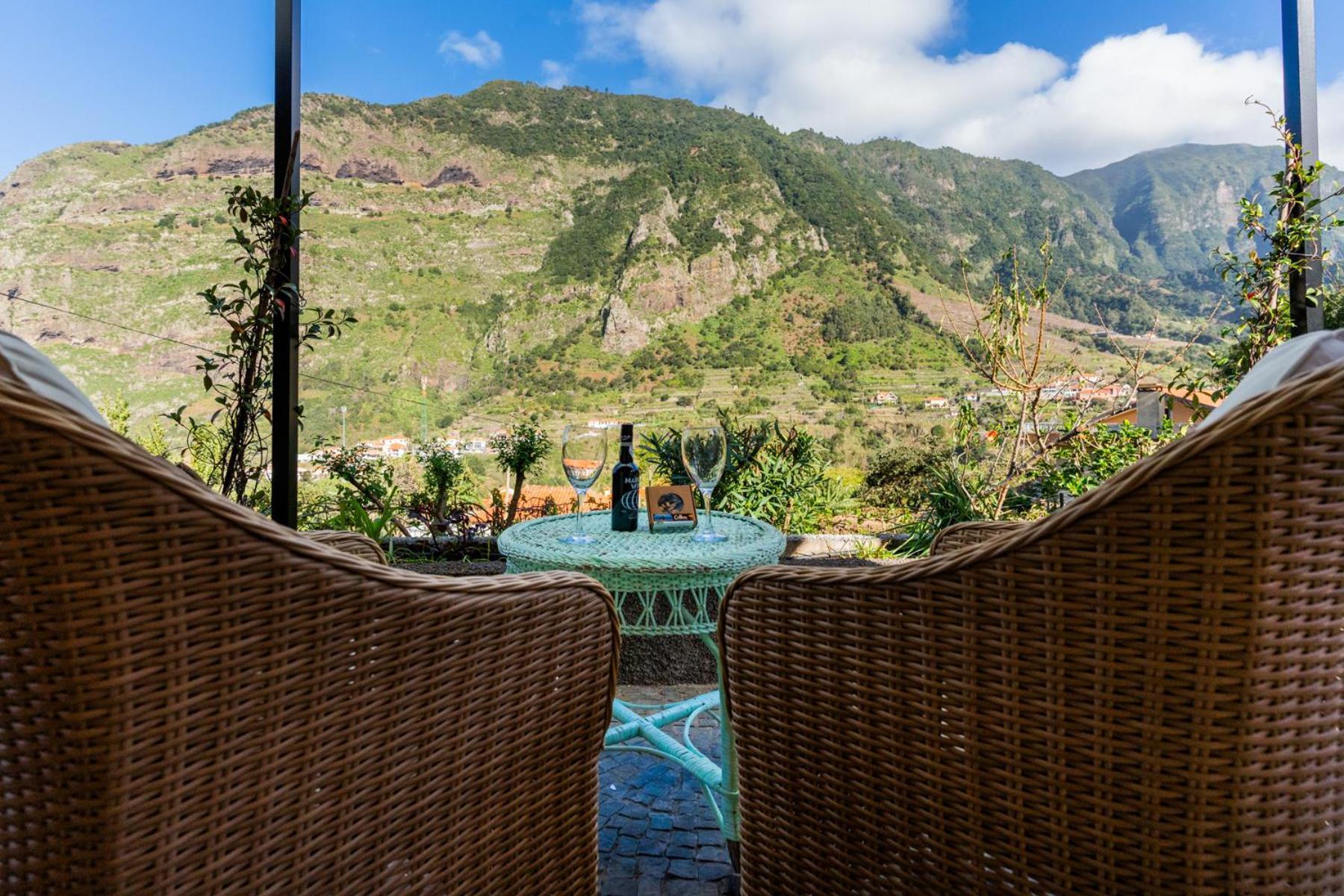 Madeira Surf Lodge Sao Vicente  Exterior photo