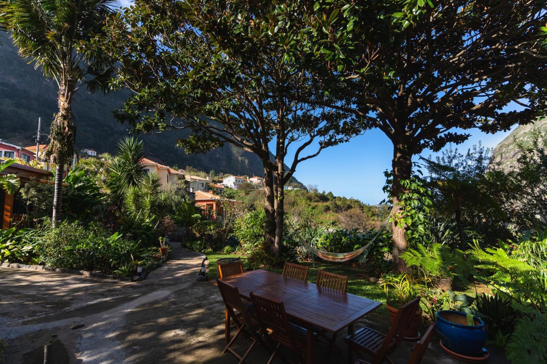 Madeira Surf Lodge Sao Vicente  Exterior photo